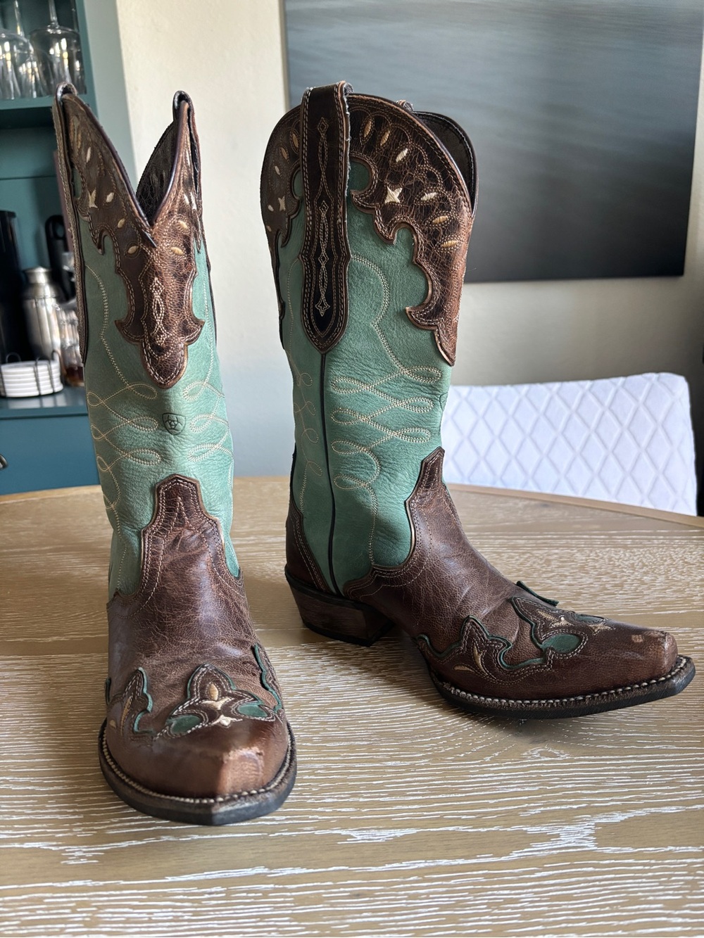 Ariat Turquoise & Distressed Brown Leather Western Cowboy Boots - Size 7.5B